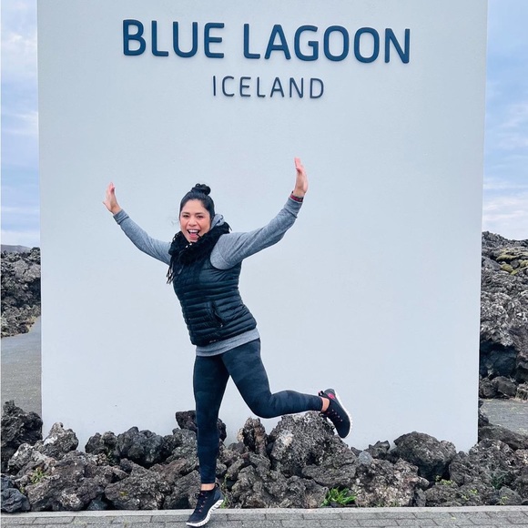 Meet your Posher, Moxies - Picture 7 of 11